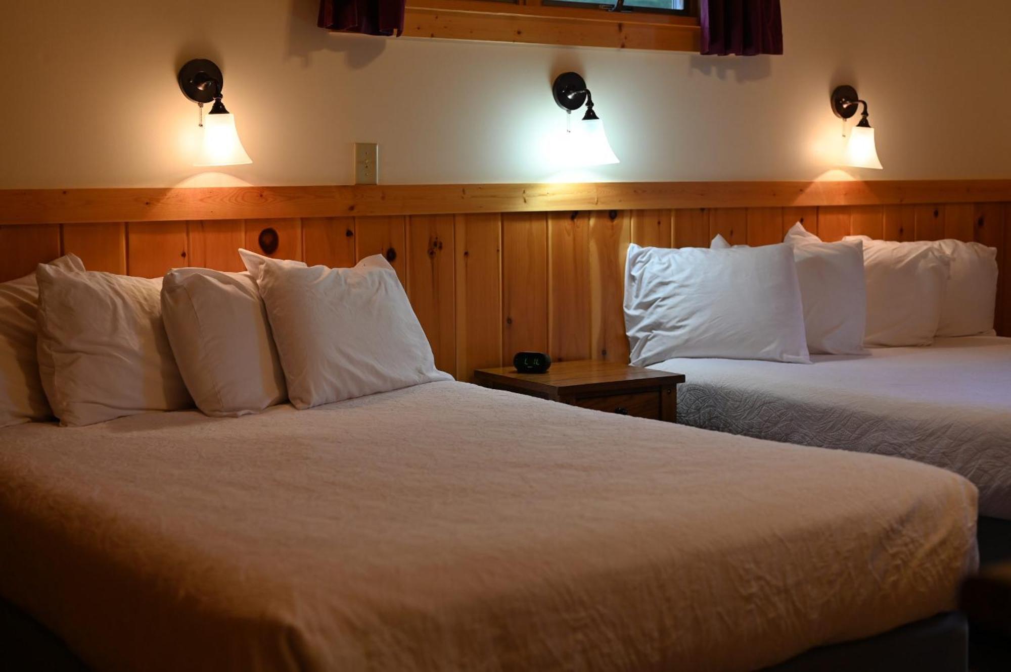 Gunflint Lodge *