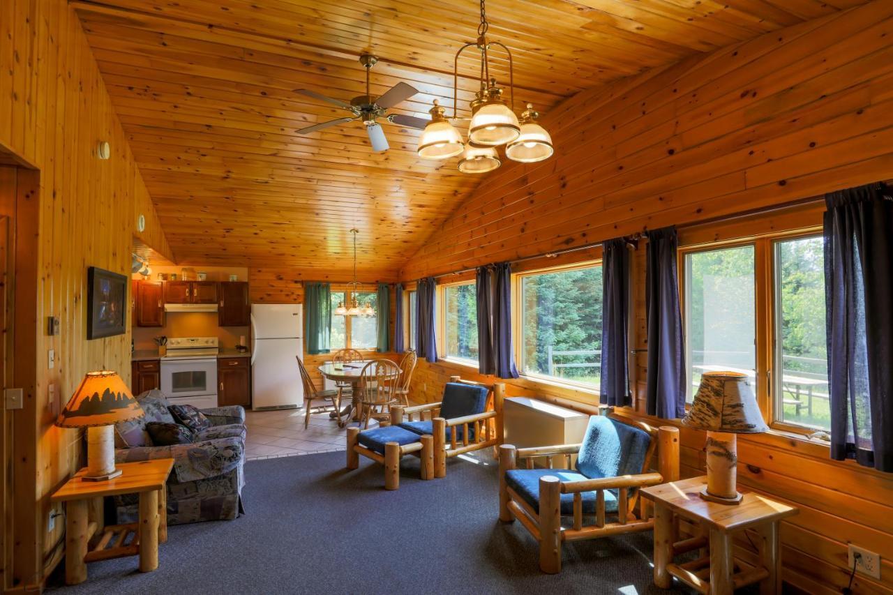 Gunflint Grand Marais